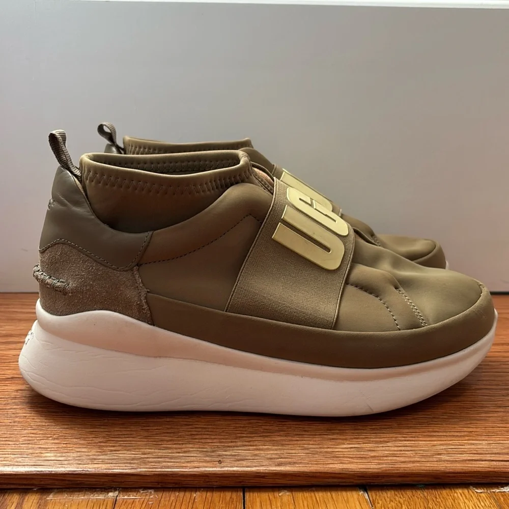 UGG Neutra sneakers in antilope / khaki green - Picture 1 of 15
